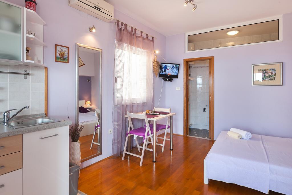 Studio Apartment Odak Podgora Extérieur photo